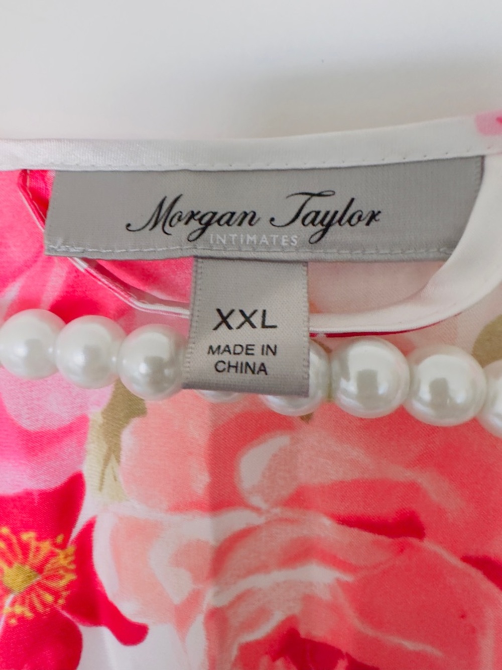 Morgan Taylor Kimono Robe XXL White Satin Floral with Pink Blooms TieUp Pocket - Picture 2 of 11